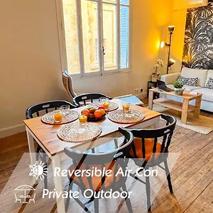  Appartement Ac - Private Exterior - Au Pied Du Palais Des Papes!